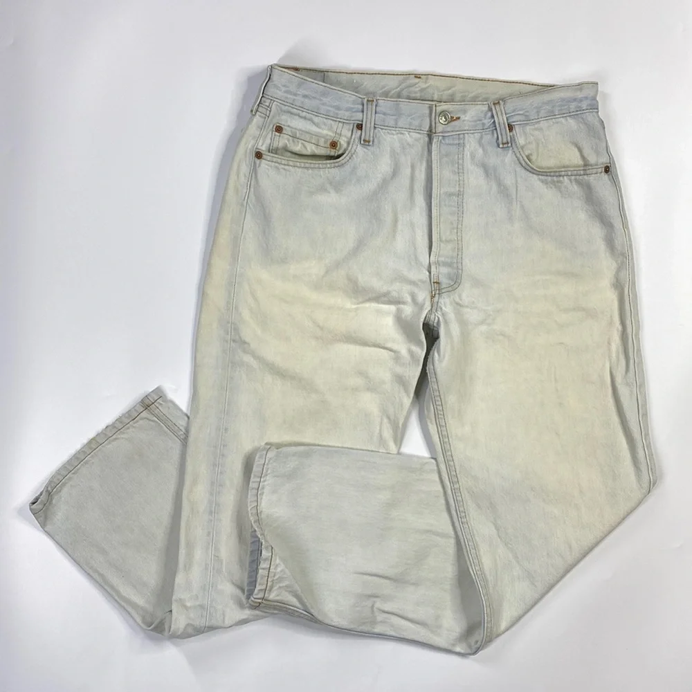 Vintage Levi's 501 Button Fly Light Wash 36x30 Flawed